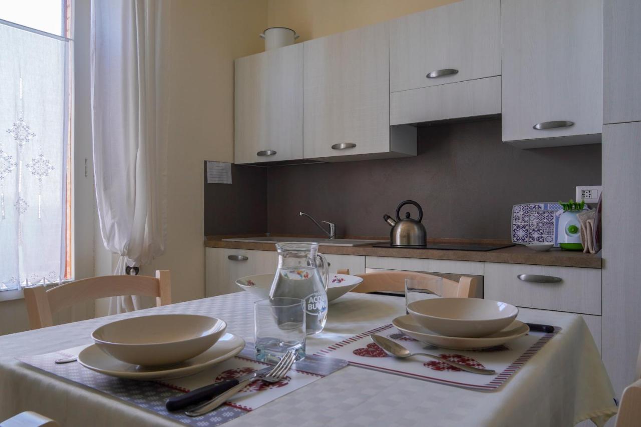 La Casa Di Agnese - Appartamenti A San Gimignano Bagian luar foto